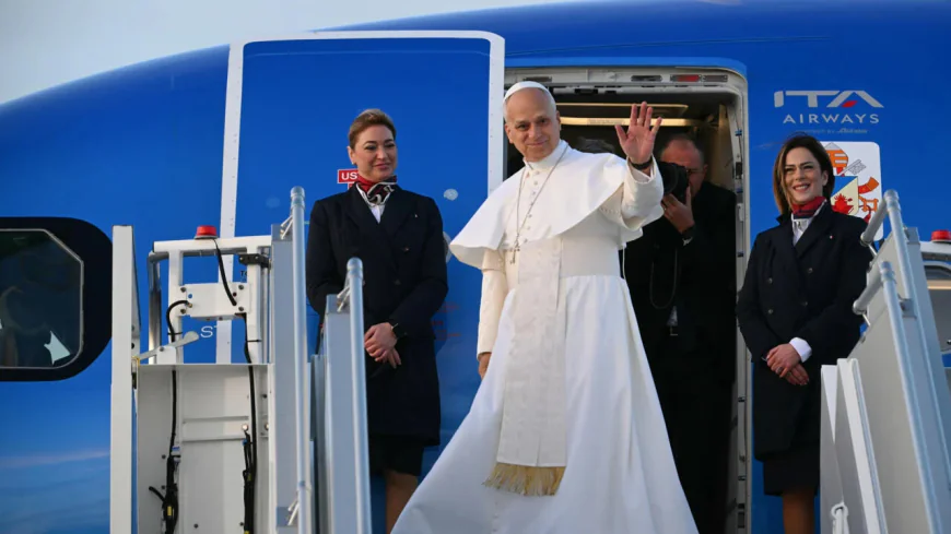 Pope Arrives in Turkey to Meet Erdogan on First Foreign Visit