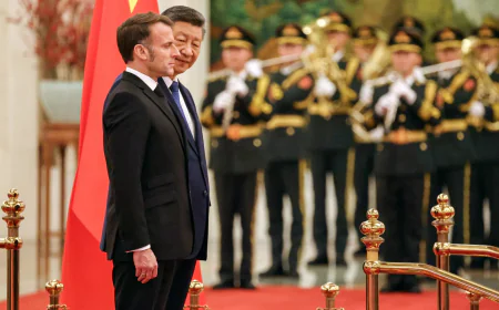 Macron calls on Xi to join G7 for structured economic governance