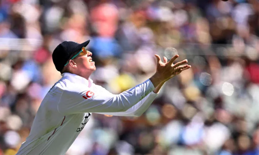 Australia all out for 349, set England 435 to win third Ashes Test