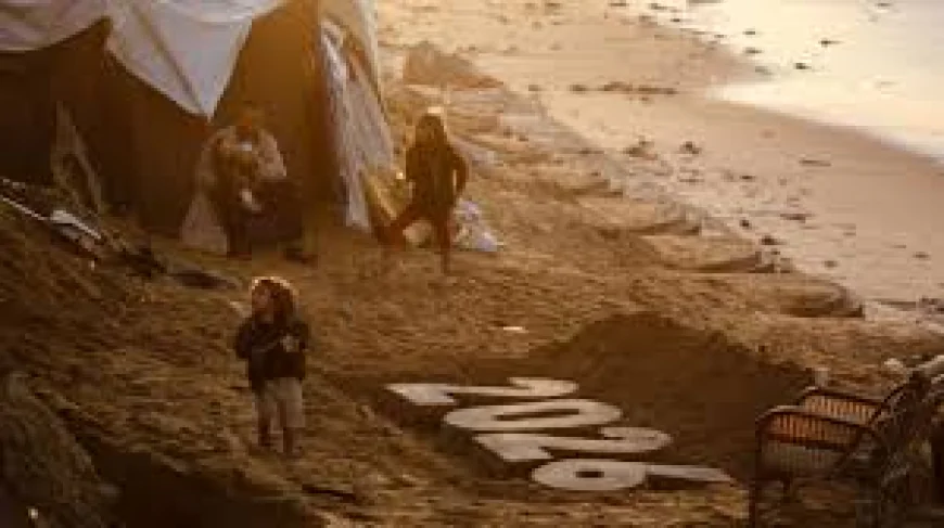 Gazans Bid Farewell to 2025 ‘Nightmare’, Hope for Better Year Ahead