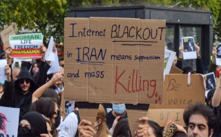Protests Renew in Iran Amid Ongoing Internet Blackout