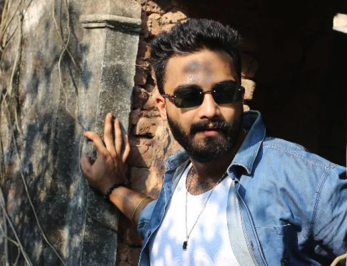 A Mirror of Young Lives Rising After Every Fall