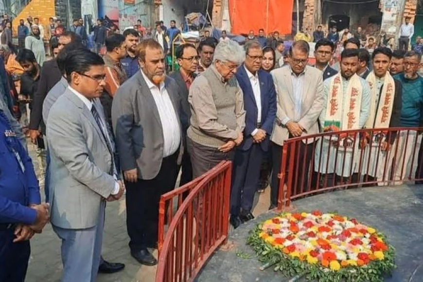 Adilur Rahman pays tribute at July Memorial and martyrs’ graves in Bogura