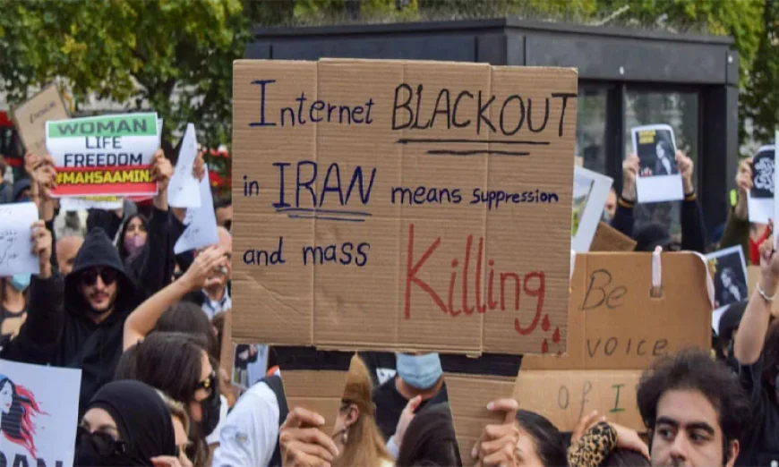 Protests Renew in Iran Amid Ongoing Internet Blackout