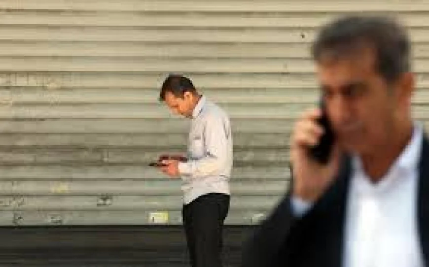 Iran Considers Gradually Restoring Internet After Shutdown