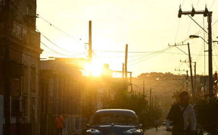 Eastern Cuba left without electricity following outage: utility