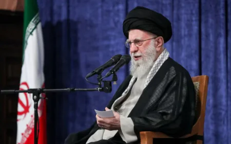 Khamenei urges Iranians to show 'resolve' against foreign pressure