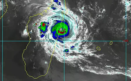 Cyclone Gezani leaves 'monstrous' damage in Madagascar