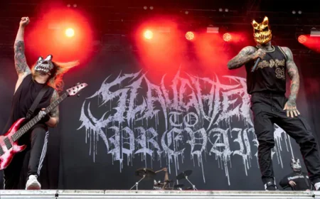 Istanbul bars rock bands accused of 'satanism'