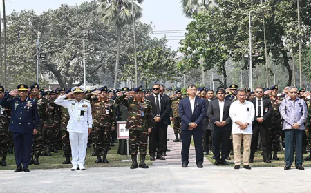PM pays homage to BDR martyrs