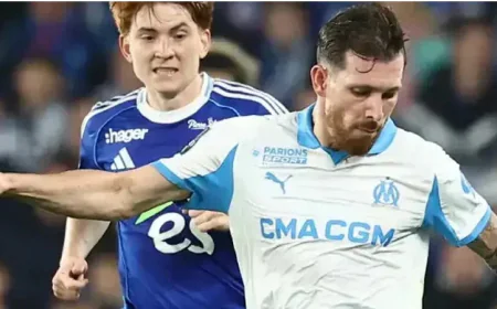 Marseille look for way out of crisis against bitter rivals Lyon