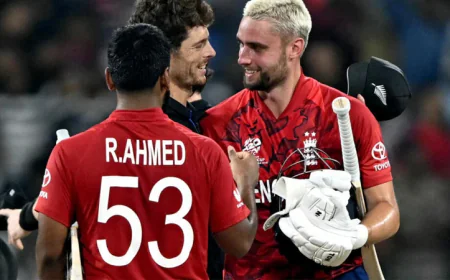 Spin-heavy England restrict New Zealand to 159-7 in Super Eights