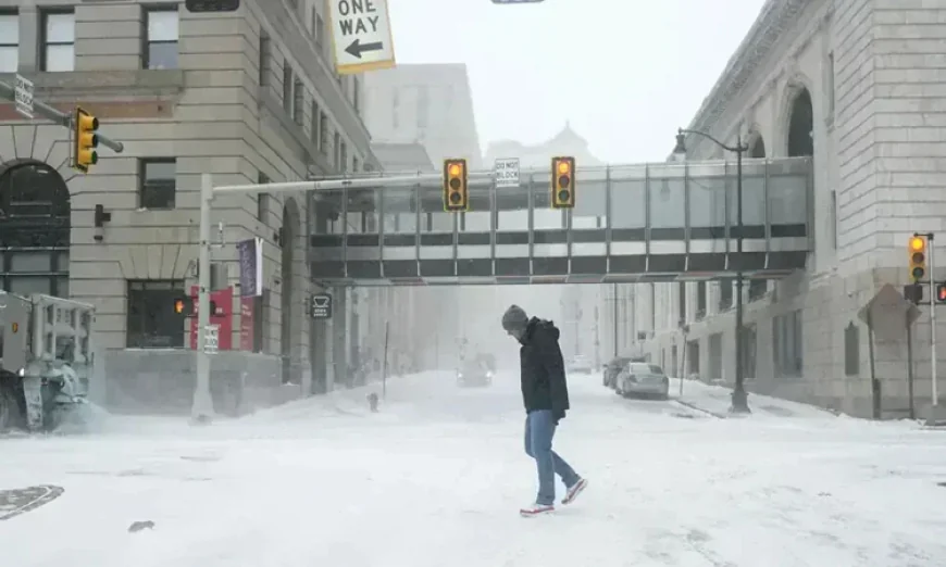 Southern US Travel Disrupted as Snowstorm Spreads