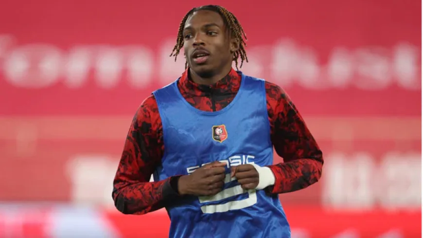 Liverpool Beat Chelsea to Sign Rennes Defender Jacquet