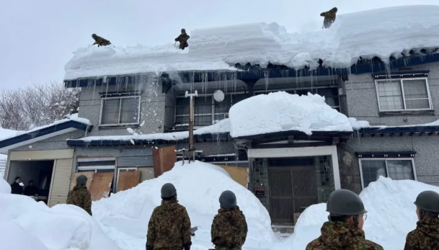 Japan warns of avalanches as snow deaths rise to 35
