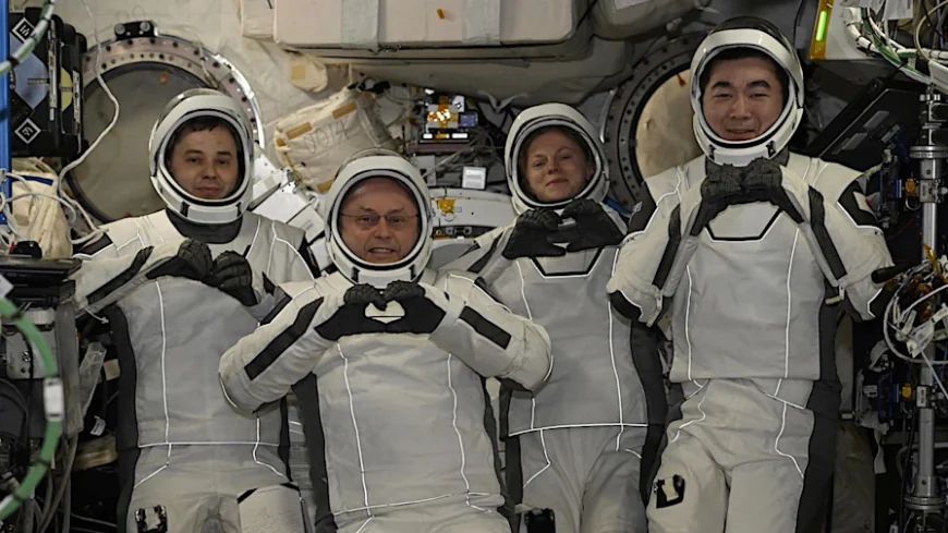 New crew set to launch for ISS after medical evacuation