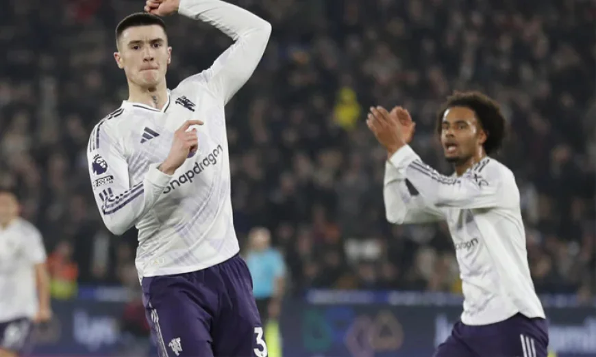 Man Utd's Sesko strikes late to rescue West Ham draw