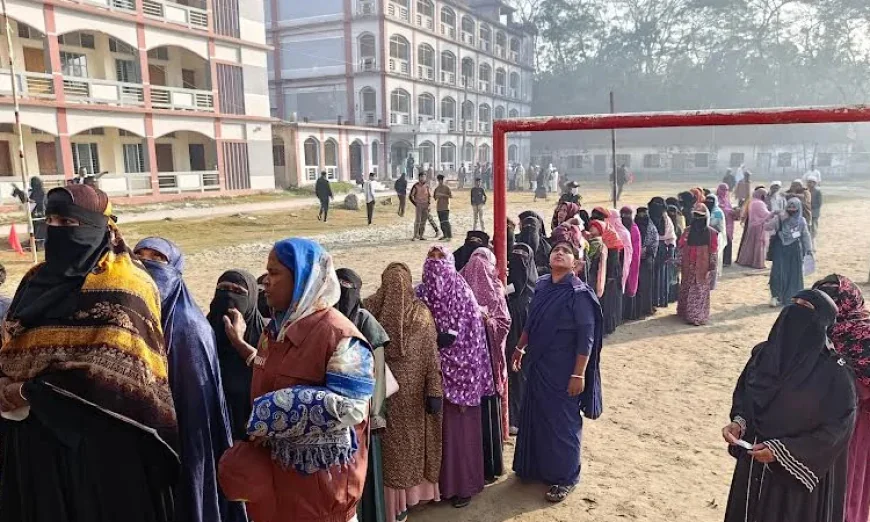 Young voters turn out in large numbers for change in Chandpur