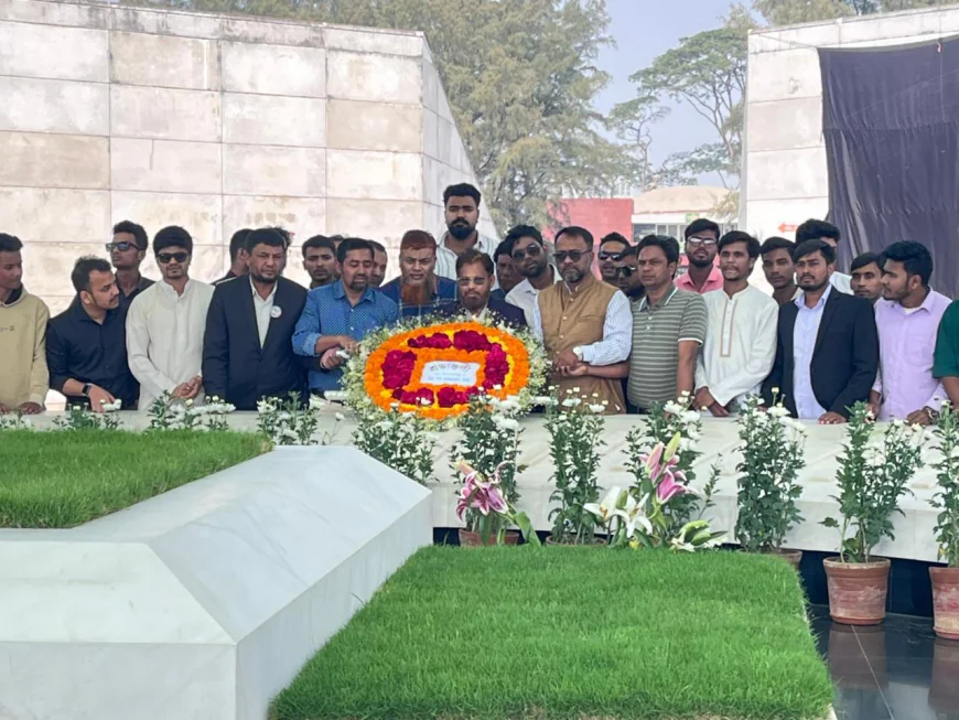 MP Ainul Haque Visits Graves of Zia and Khaleda