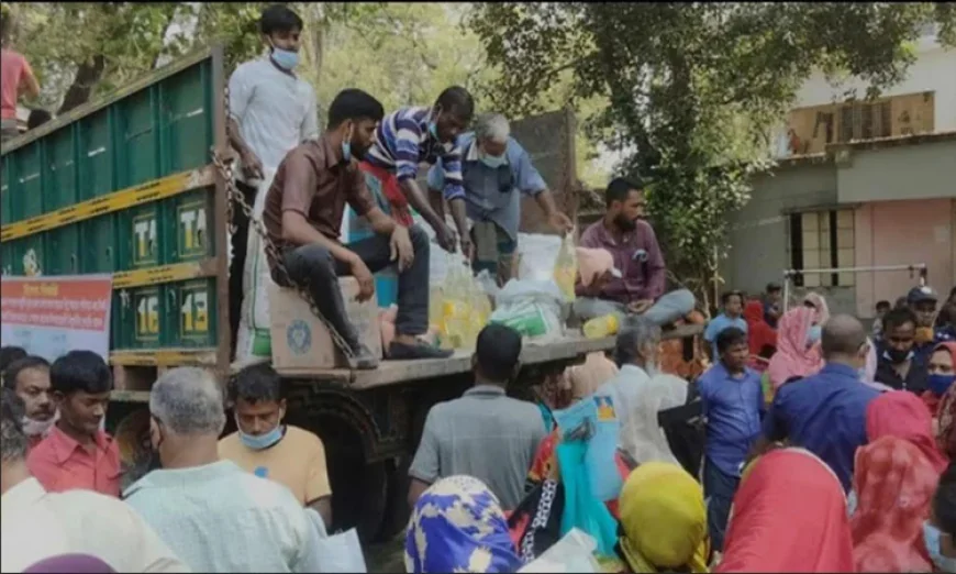 TCB starts truck sale of essential commodities at 15 points in Khulna