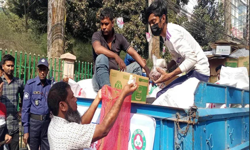 TCB sells essential goods at Tk 590 in Bogura