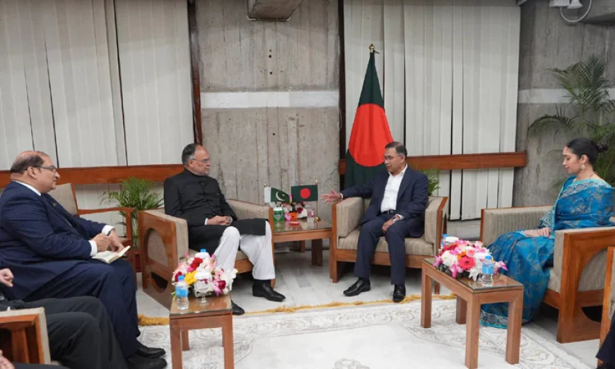 Pakistan planning minister calls on PM