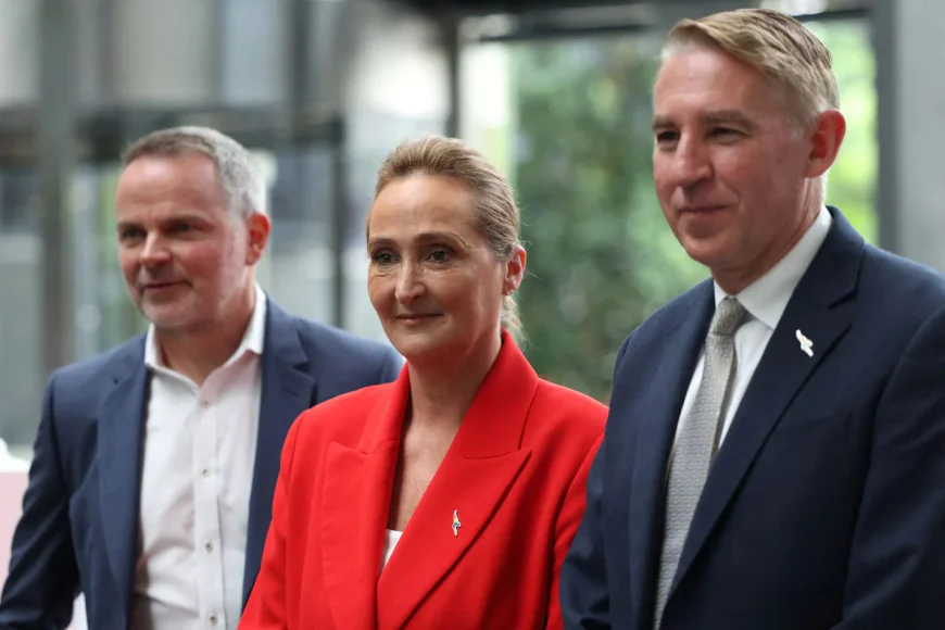 Qantas says new jets power higher sales, profit