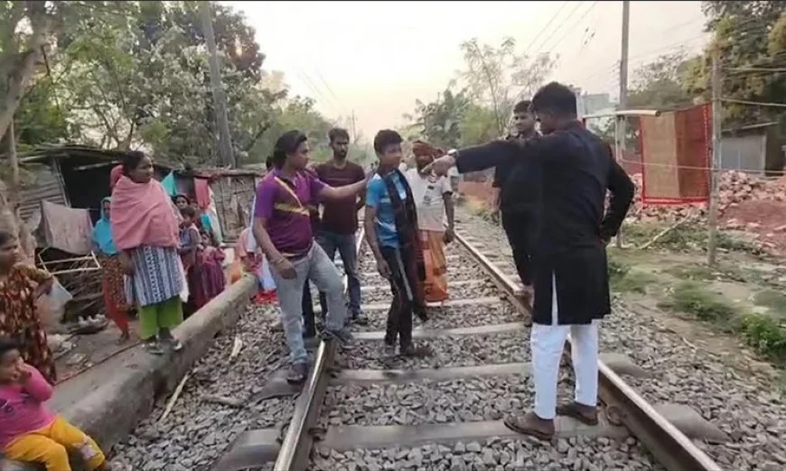 Social resistance formed to curb drugs in a Rajshahi slum