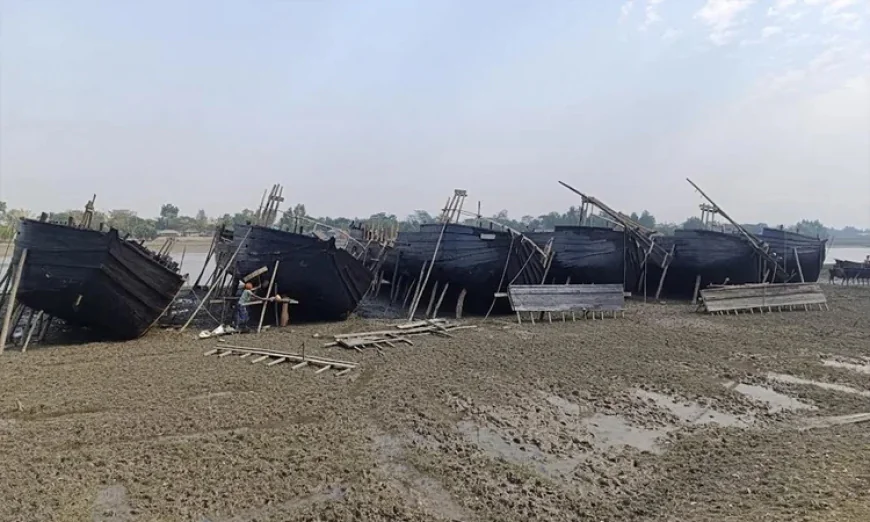 Bawalis take preparation ahead of golpata harvesting