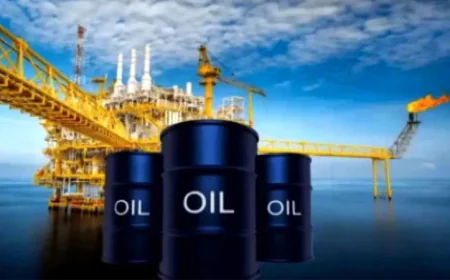 Oil stable, stocks down in early Asia trade