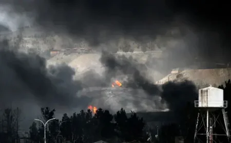 Iran, US threaten attacks on oil facilities