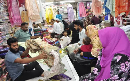 Barishal markets bustle with Eid shoppers in final days of Ramadan