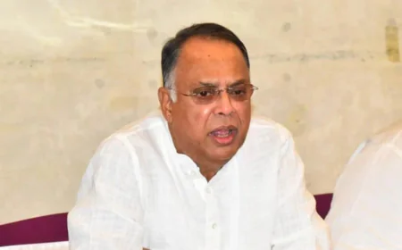 Enough fuel oil in stocks: minister