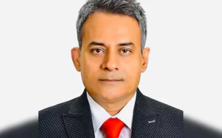 Shipping Minister mourns deaths in bus sinking in Padma