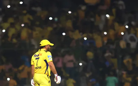 Dhoni to miss start of IPL with calf strain