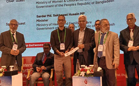 Doctors must work with service-oriented mentality: minister