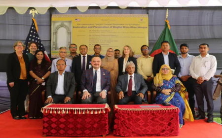 US announces $235,000 grant to restore Musa Khan Mosque at DU