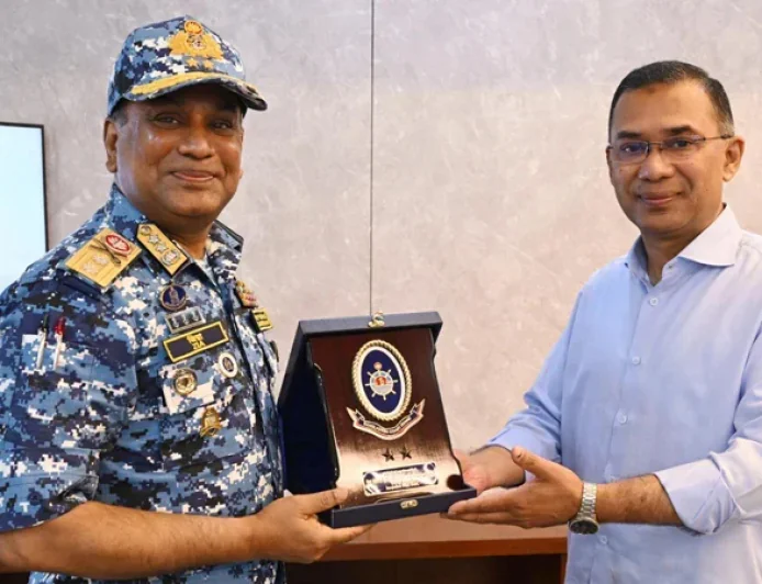 PM asks Coast Guard to remain prepared to safeguard country's sovereignty