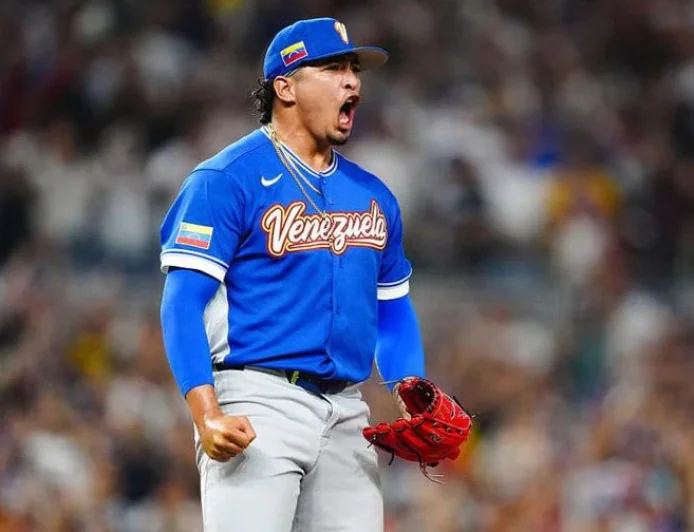 Venezuela upset United States 3-2 to win World Baseball Classic