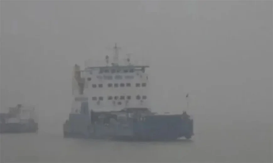 Ferry services on Paturia-Daulatdia route suspended