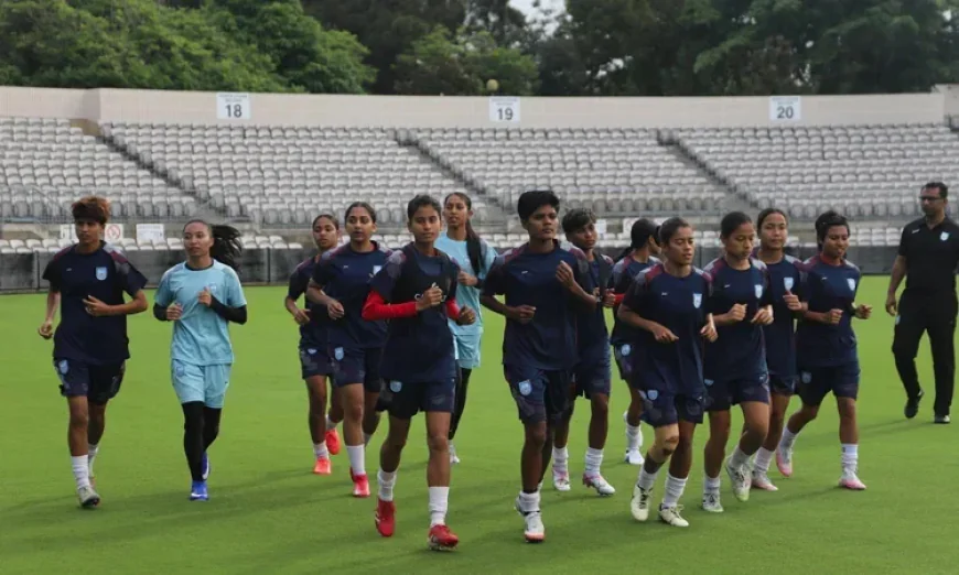 Women's football team to return home