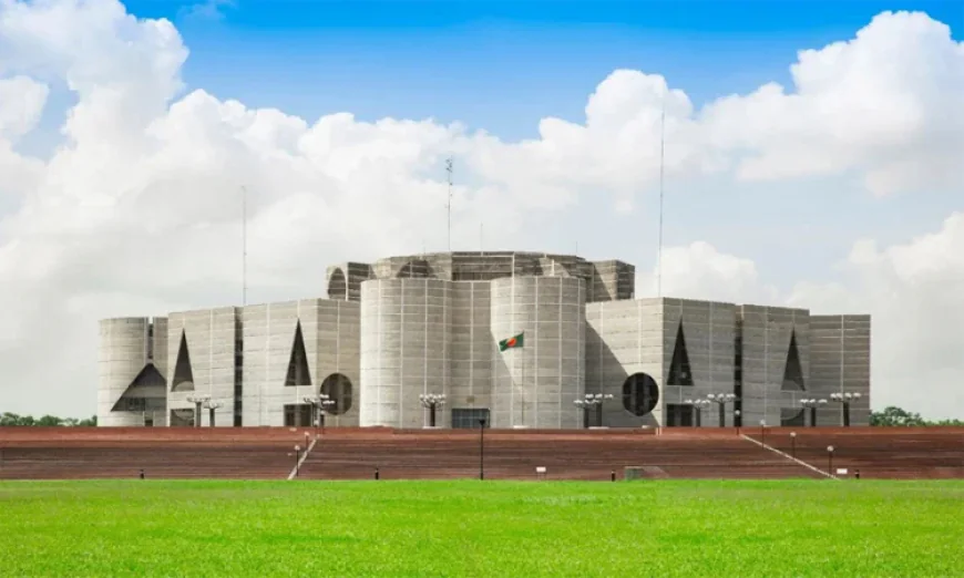 JS sitting resumes today