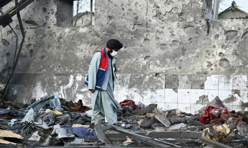 Pakistan and Afghanistan announce Eid 'pause' in hostilities