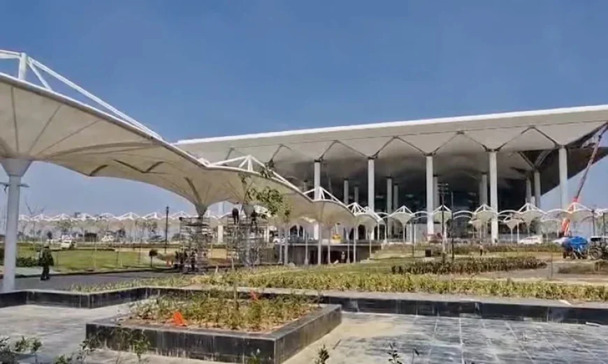 India opens second international airport in capital