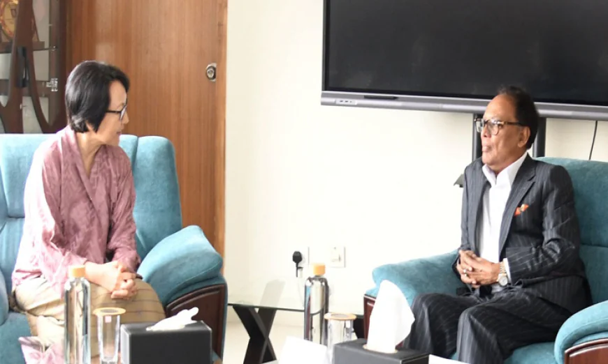 Bhutanese Ambassador meets Minister Faqir Mahbub