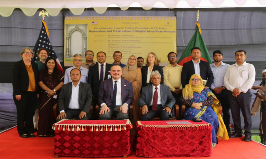 US announces $235,000 grant to restore Musa Khan Mosque at DU