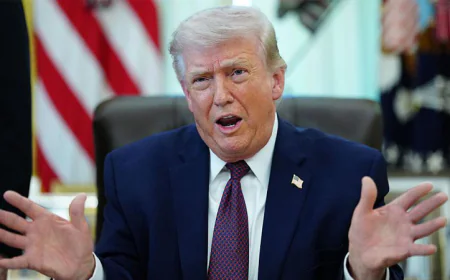 US registers strong job growth in boost to Trump