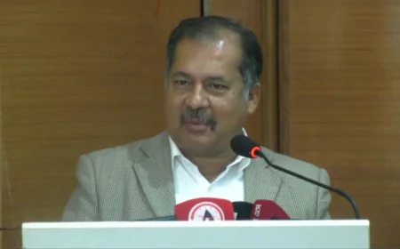 Govt to initiate immediate media reforms to make promises tangible: Swapon