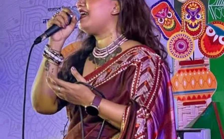 Shapla Paul Performs Two Back-to-Back Stage Shows in One Day