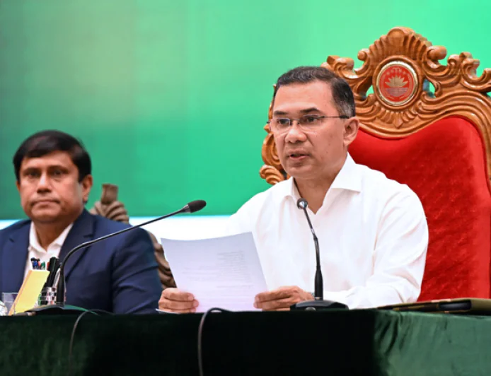 PM urges armed forces to uphold sovereignty of country, dignity of constitution